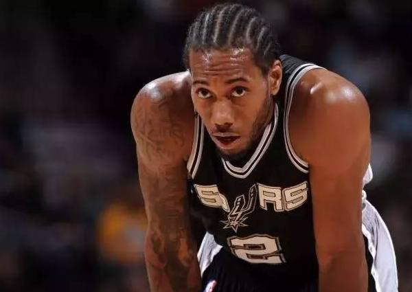 加盟曼联并 加盟曼联并