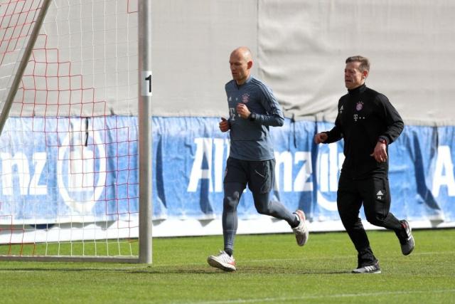 成年组冠军 成年组冠军